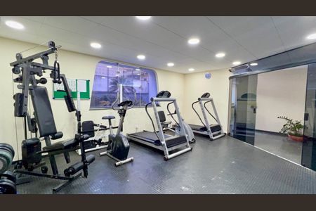 Apartamento à venda com 117m², 3 quartos e 2 vagas Apartamento à venda com 117m², 3 quartos e 2 vagasAcademia