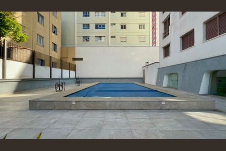 Apartamento à venda com 117m², 3 quartos e 2 vagas Apartamento à venda com 117m², 3 quartos e 2 vagasPiscina