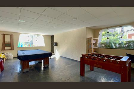 Apartamento à venda com 117m², 3 quartos e 2 vagas Apartamento à venda com 117m², 3 quartos e 2 vagasSalão de jogos