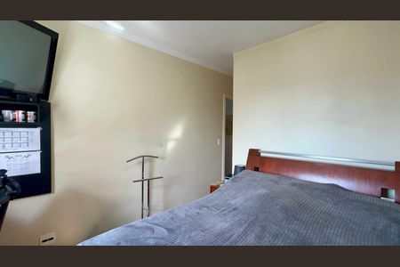 Apartamento à venda com 117m², 3 quartos e 2 vagas Apartamento à venda com 117m², 3 quartos e 2 vagasSuite