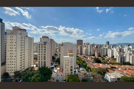 Apartamento à venda com 117m², 3 quartos e 2 vagas Apartamento à venda com 117m², 3 quartos e 2 vagasVista da Sacada