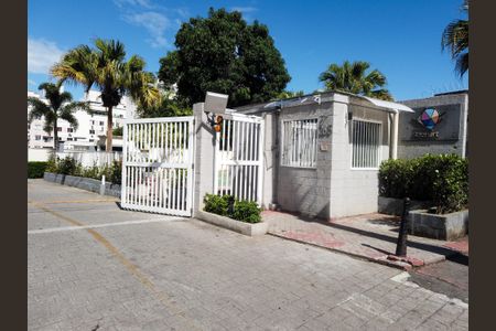Apartamento à venda com 100m², 2 quartos e 2 vagasFachada