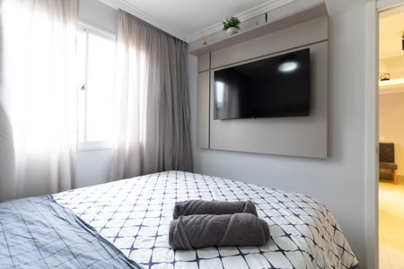 Quarto 1 de apartamento para alugar com 2 quartos, 40m² em Jardim Sao Saverio, São Paulo