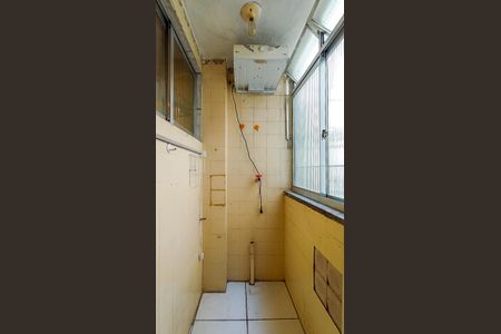 Apartamento para alugar com 58m², 2 quartos e sem vaga