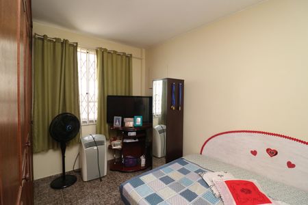 Apartamento à venda com 65m², 3 quartos e 1 vagaQuarto 2