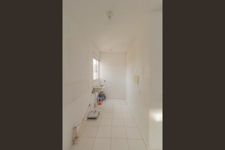 Apartamento à venda com 42m², 2 quartos e 2 vagas Apartamento à venda com 42m², 2 quartos e 2 vagasCozinha e Área de Serviço