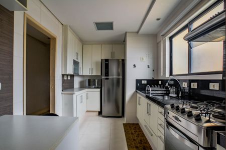 Apartamento à venda com 84m², 2 quartos e 1 vaga Apartamento à venda com 84m², 2 quartos e 1 vagaCozinha