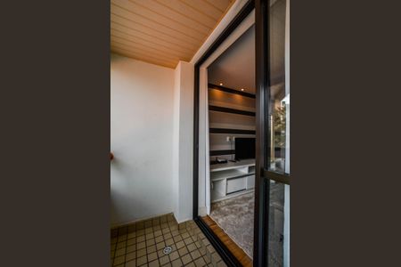 Apartamento à venda com 84m², 2 quartos e 1 vaga Apartamento à venda com 84m², 2 quartos e 1 vagaVaranda da Sala