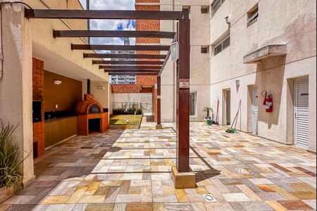 Apartamento à venda com 90m², 3 quartos e 2 vagas Apartamento à venda com 90m², 3 quartos e 2 vagasÁrea comum - Churrasqueira