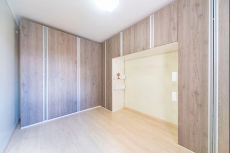Apartamento à venda com 90m², 3 quartos e 2 vagas Apartamento à venda com 90m², 3 quartos e 2 vagasQuarto 3