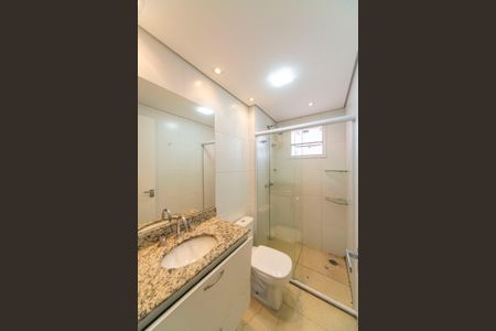 Apartamento à venda com 90m², 3 quartos e 2 vagas Apartamento à venda com 90m², 3 quartos e 2 vagasBanheiro do Quarto 3