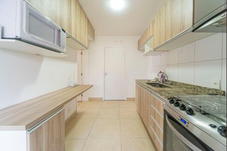 Apartamento à venda com 90m², 3 quartos e 2 vagas Apartamento à venda com 90m², 3 quartos e 2 vagasCozinha
