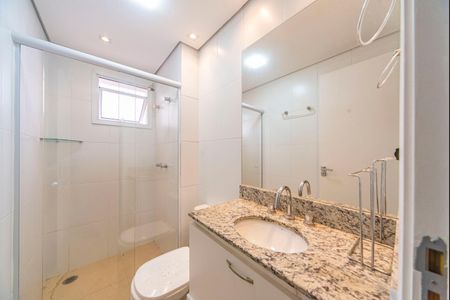 Apartamento à venda com 90m², 3 quartos e 2 vagas Apartamento à venda com 90m², 3 quartos e 2 vagasBanheiro