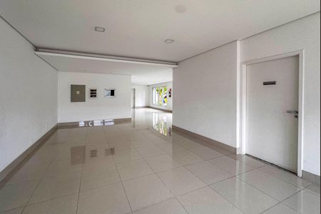 Apartamento à venda com 90m², 3 quartos e 2 vagas Apartamento à venda com 90m², 3 quartos e 2 vagasHall de entrada