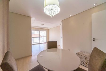 Apartamento à venda com 90m², 3 quartos e 2 vagas Apartamento à venda com 90m², 3 quartos e 2 vagasSala