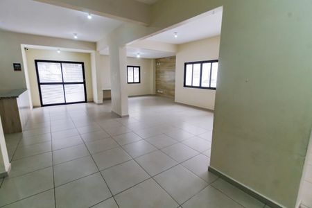 Apartamento à venda com 68m², 2 quartos e 1 vaga Apartamento à venda com 68m², 2 quartos e 1 vagaÁrea comum - Salão de festas