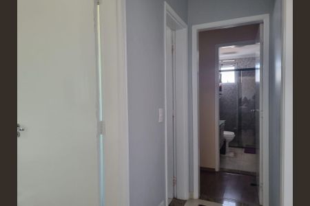 Apartamento para alugar com 120m², 4 quartos e 1 vaga Apartamento para alugar com 120m², 4 quartos e 1 vagaCorredor