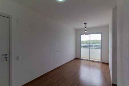 Sala de apartamento para alugar com 2 quartos, 45m² em Cidade São Mateus, São Paulo