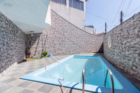 Casa à venda com 140m², 3 quartos e 4 vagasÁrea comum