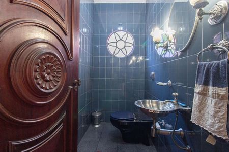 Casa à venda com 140m², 3 quartos e 4 vagasLavabo