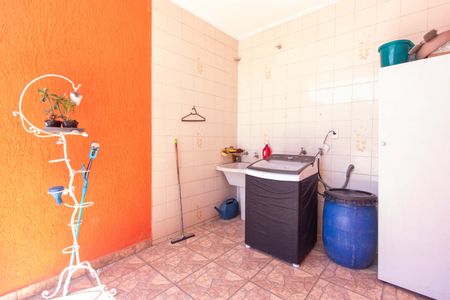 Casa à venda com 140m², 3 quartos e 4 vagasÁrea de Serviço