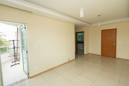 Sala de apartamento para alugar com 3 quartos, 103m² em Tirol, Contagem