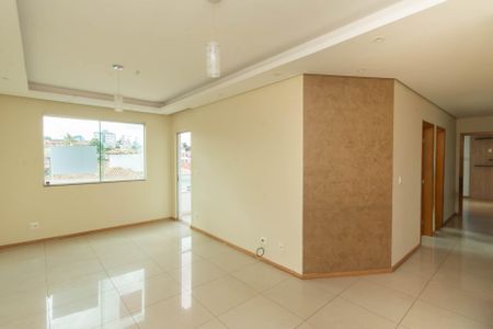 Sala de apartamento para alugar com 3 quartos, 103m² em Tirol, Contagem