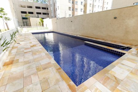 Apartamento para alugar com 37m², 2 quartos e 1 vaga Apartamento para alugar com 37m², 2 quartos e 1 vagaÁrea comum - Piscina