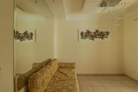 Casa de condomínio à venda com 190m², 4 quartos e 5 vagas