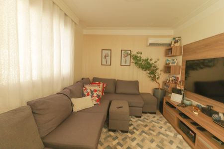 Casa de condomínio à venda com 190m², 4 quartos e 5 vagas