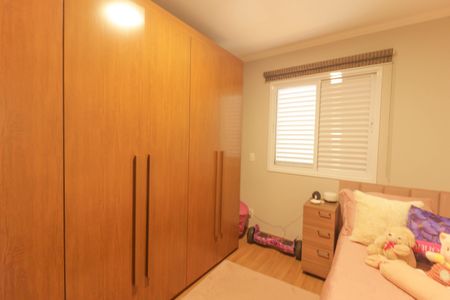 Casa de condomínio à venda com 190m², 4 quartos e 5 vagas