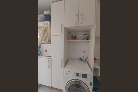 Casa de condomínio à venda com 190m², 4 quartos e 5 vagas