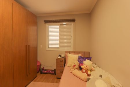 Casa de condomínio à venda com 190m², 4 quartos e 5 vagas