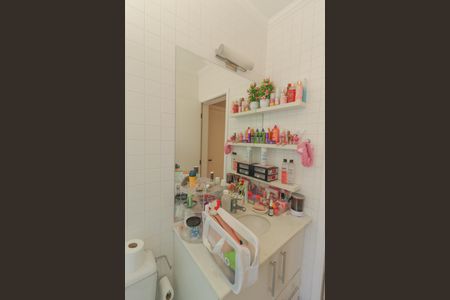 Casa de condomínio à venda com 190m², 4 quartos e 5 vagas