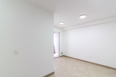 Sala de apartamento para alugar com 2 quartos, 40m² em Jurubatuba, São Paulo
