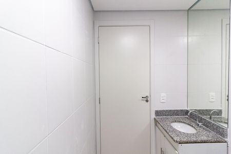 Apartamento para alugar com 40m², 2 quartos e 1 vaga Apartamento para alugar com 40m², 2 quartos e 1 vagaBanheiro