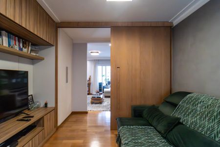 Sala de TV de kitnet/studio à venda com 1 quarto, 165m² em Alto da Lapa, São Paulo