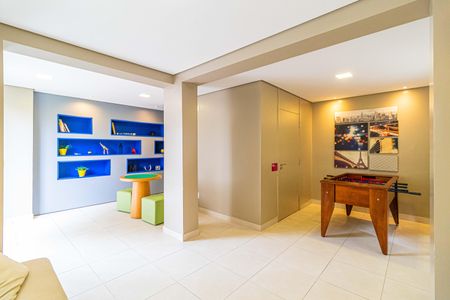 Apartamento à venda com 60m², 3 quartos e 1 vaga Apartamento à venda com 60m², 3 quartos e 1 vagaEspaço de jogos