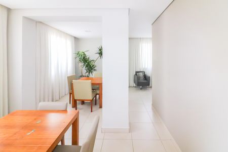 Apartamento à venda com 60m², 3 quartos e 1 vaga Apartamento à venda com 60m², 3 quartos e 1 vagaÁrea comum - Salão de festas