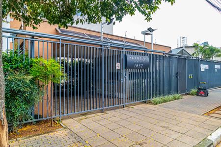 Apartamento à venda com 60m², 3 quartos e 1 vaga Apartamento à venda com 60m², 3 quartos e 1 vagaFachada