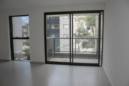 Apartamento à venda com 74m², 2 quartos e 2 vagasSala