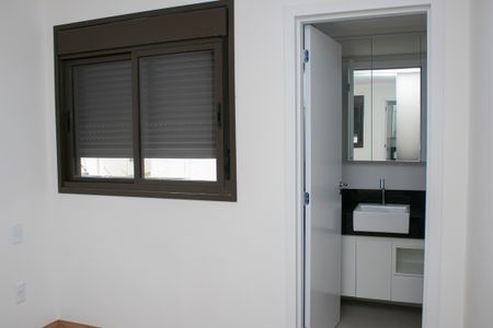 Apartamento à venda com 74m², 2 quartos e 2 vagasSuíte 2