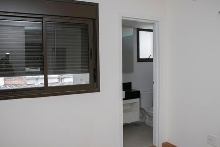 Apartamento à venda com 74m², 2 quartos e 2 vagasSuíte 2