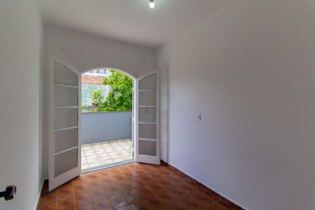 Casa à venda com 336m², 4 quartos e 3 vagasQuarto 2