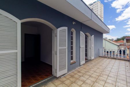 Casa à venda com 336m², 4 quartos e 3 vagasVaranda do Quarto 2 e 3