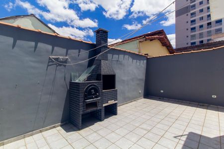 Casa à venda com 336m², 4 quartos e 3 vagasChurrasqueira