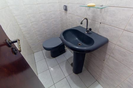 Casa à venda com 336m², 4 quartos e 3 vagasLavabo