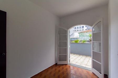 Casa à venda com 336m², 4 quartos e 3 vagasQuarto 2