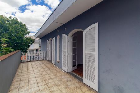 Casa à venda com 336m², 4 quartos e 3 vagasVaranda do Quarto 2 e 3