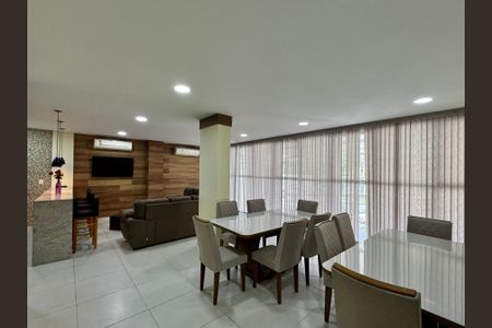 Apartamento à venda com 108m², 3 quartos e 2 vagas Apartamento à venda com 108m², 3 quartos e 2 vagasÁrea Comum